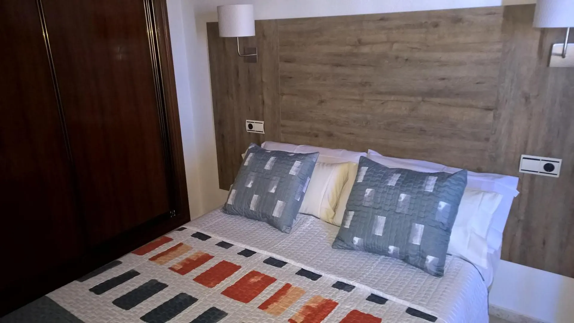 Jsm Apartamentos Benalmádena 0*,